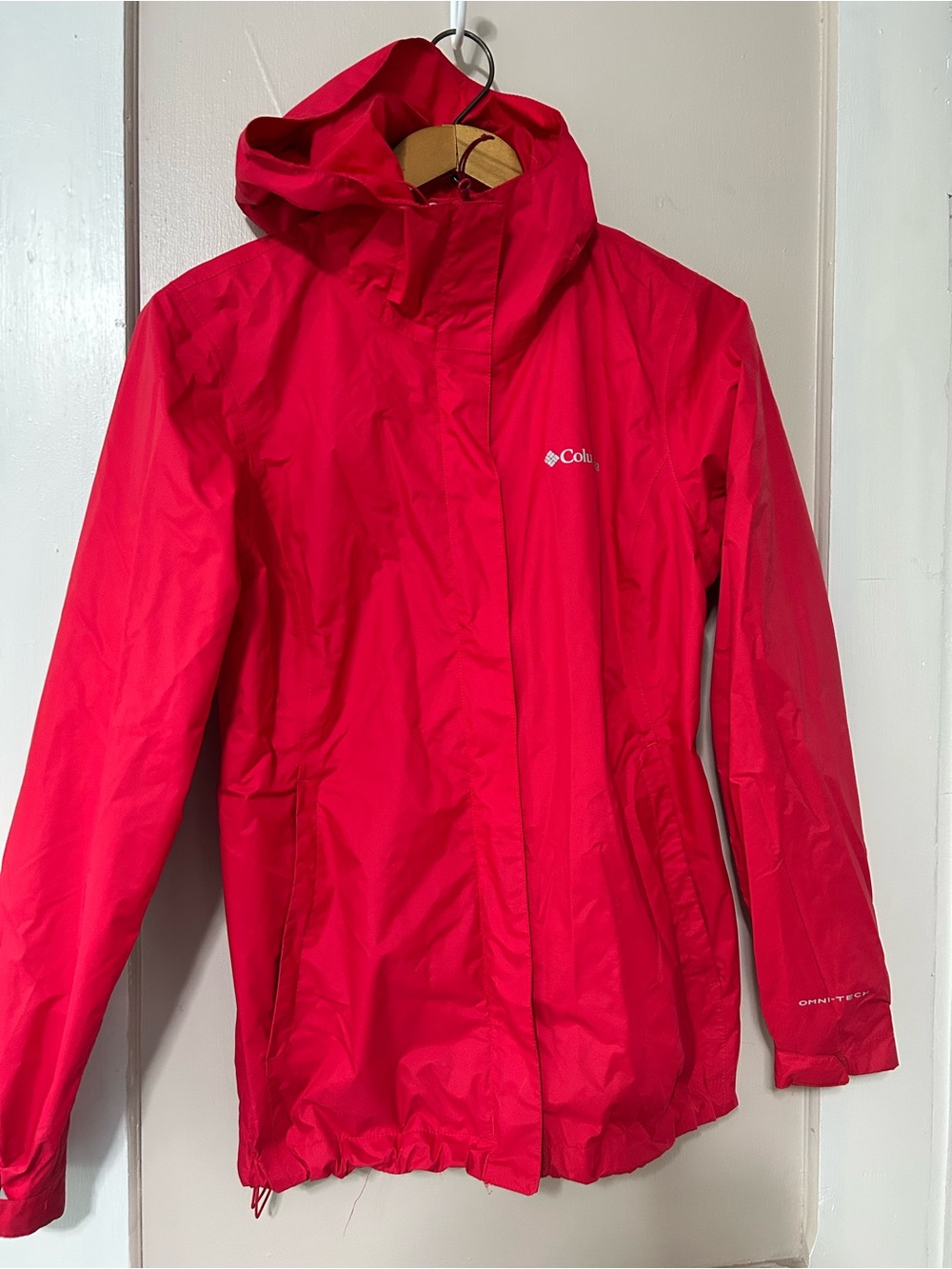 Columbia Women's Bright Red Hooded Ski Jacket